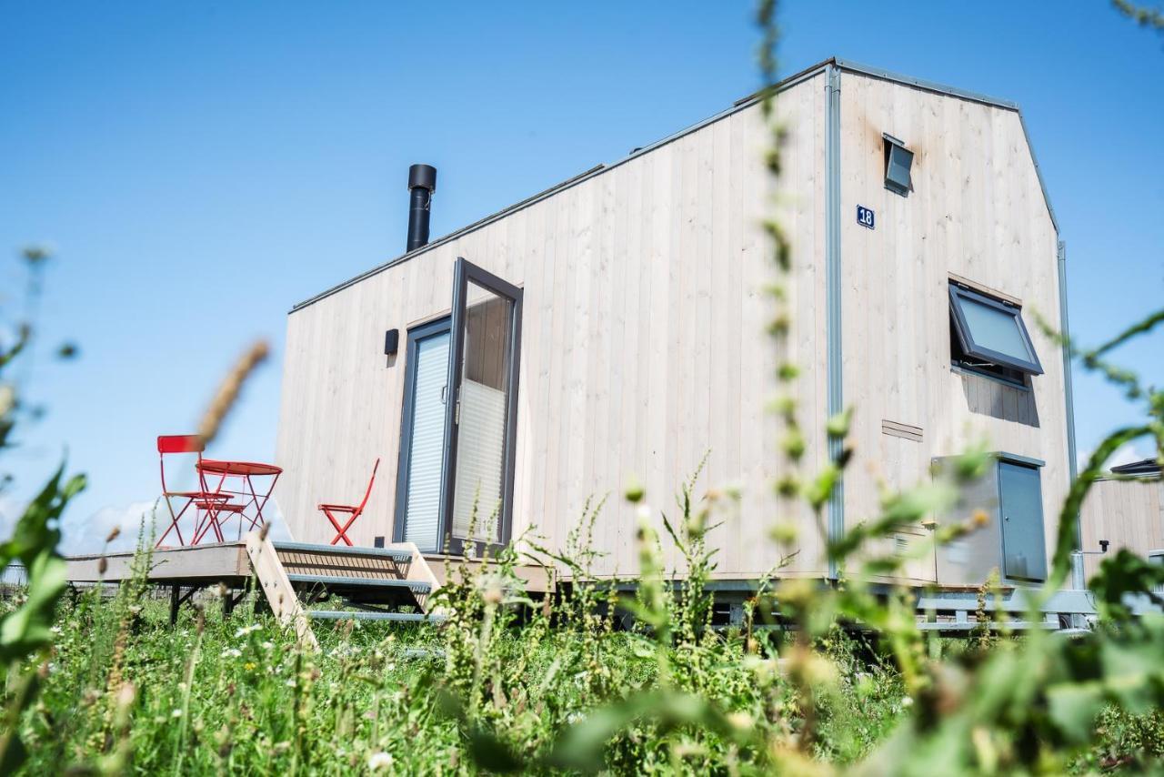 Tiny House Pioneer 18 Zur Meerseite - Green Tiny Village Harlesiel 카롤리넨시엘 외부 사진